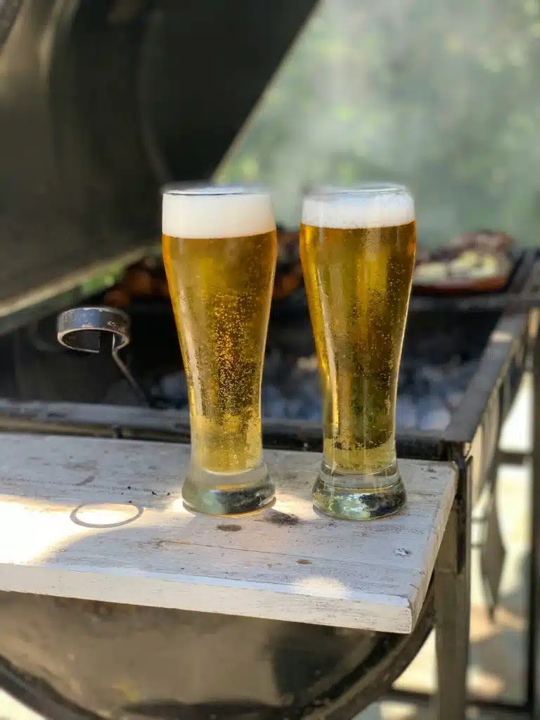Bière Artisanale et Barbecue d’Été en Suisse